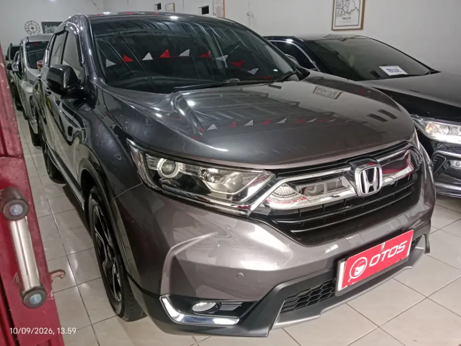 Foto Mobil Bekas Kanan Depan Honda CR-V 1.5 Turbo tahun 2019