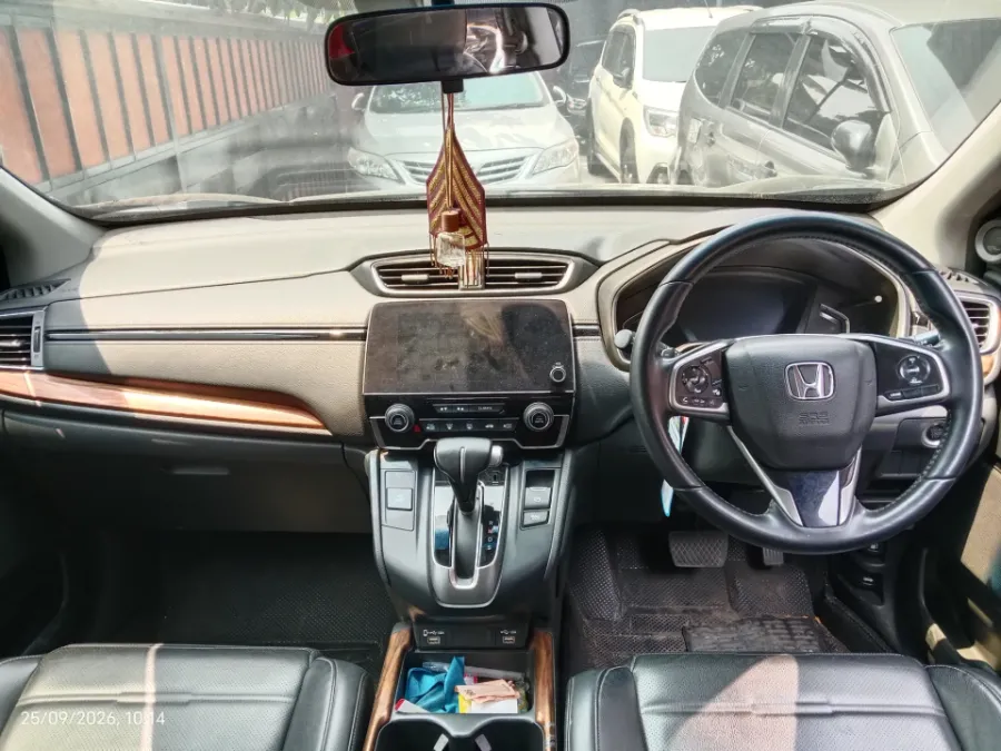 Foto Mobil Bekas Dashboard Honda CR-V 1.5 Turbo tahun 2022