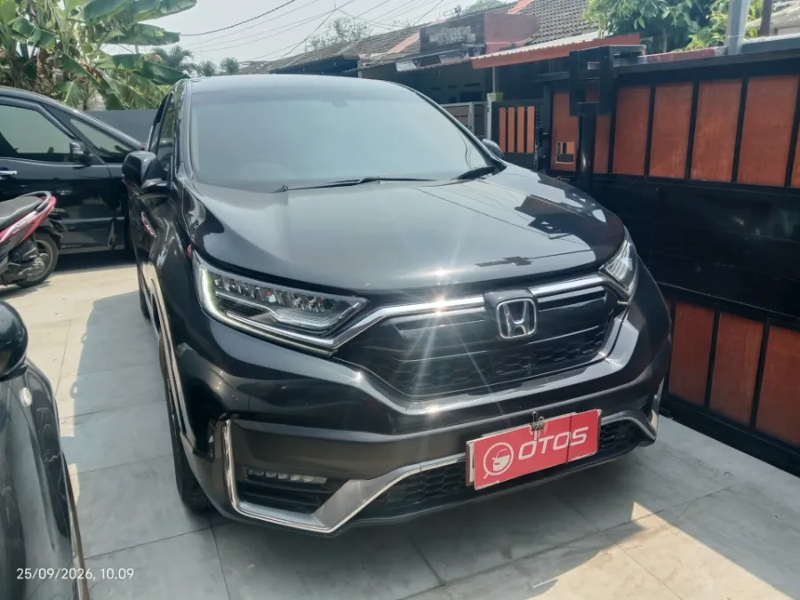 Foto Mobil Bekas Kanan Depan Honda CR-V 1.5 Turbo tahun 2022