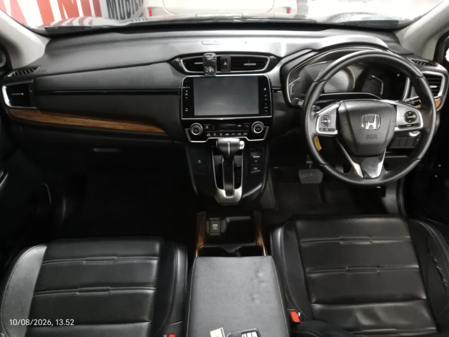 Foto Mobil Bekas Dashboard Honda CR-V 1.5 Turbo Prestige tahun 2017