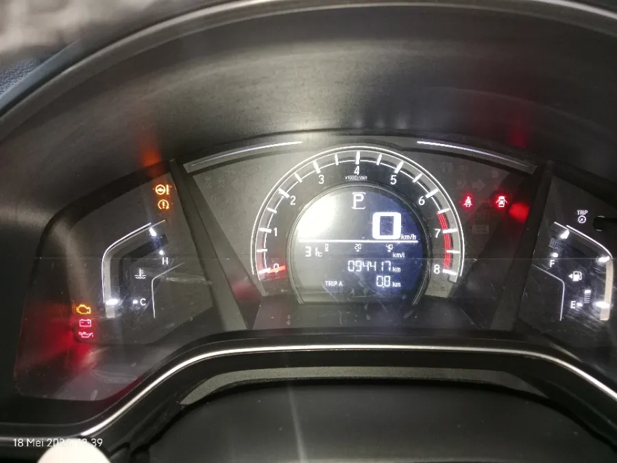 Foto Mobil Bekas Odometer Honda CR-V 1.5 Turbo Prestige tahun 2017