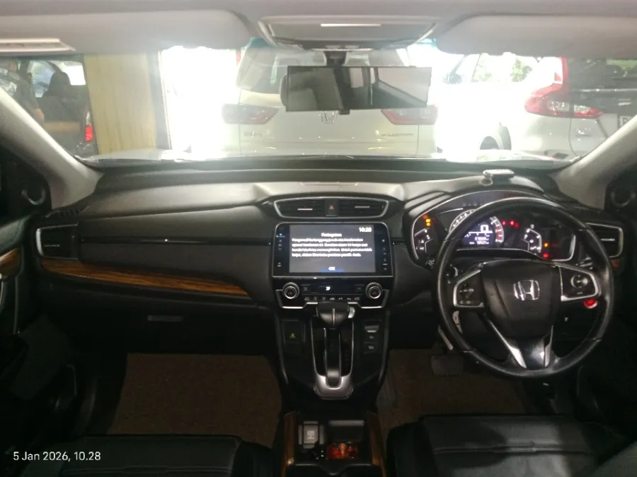 Foto Mobil Bekas Dashboard Honda CR-V 1.5 Turbo Prestige tahun 2018