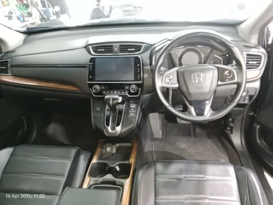 Foto Mobil Bekas Dashboard Honda CR-V 1.5 Turbo Prestige tahun 2018