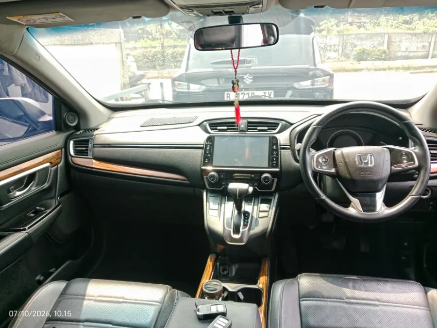 Foto Mobil Bekas Dashboard Honda CR-V 1.5 Turbo Prestige tahun 2018