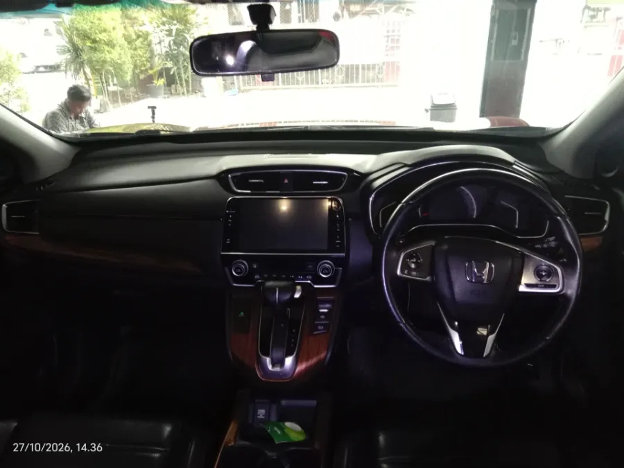 Foto Mobil Bekas Dashboard Honda CR-V 1.5 Turbo Prestige tahun 2018