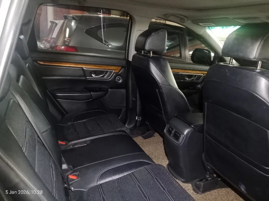 Foto Mobil Bekas Kabin Belakang Honda CR-V 1.5 Turbo Prestige tahun 2018