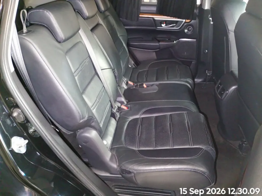 Foto Mobil Bekas Kabin Belakang Honda CR-V 1.5 Turbo Prestige tahun 2018