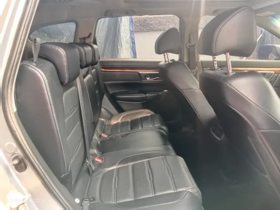 Foto Mobil Bekas Kabin Belakang Honda CR-V 1.5 Turbo Prestige tahun 2018