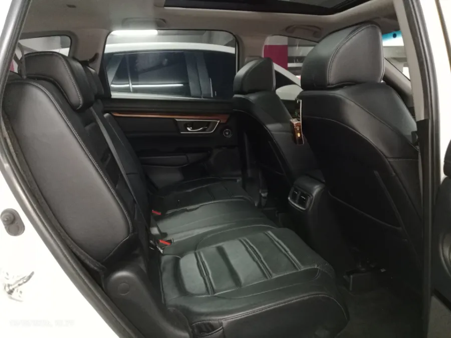 Foto Mobil Bekas Kabin Belakang Honda CR-V 1.5 Turbo Prestige tahun 2018