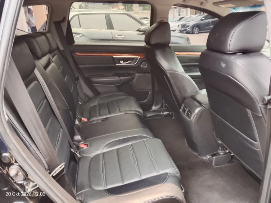 Foto Mobil Bekas Kabin Belakang Honda CR-V 1.5 Turbo Prestige tahun 2018