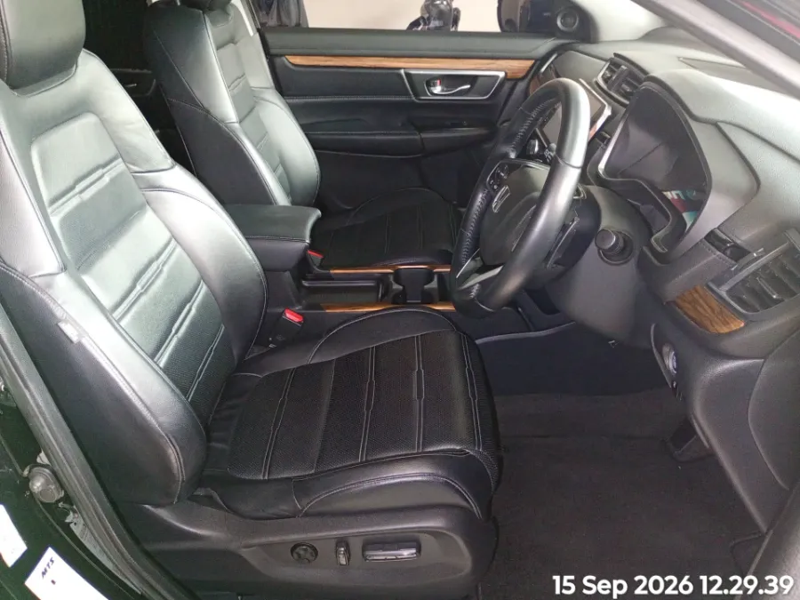Foto Mobil Bekas Kabin Depan Honda CR-V 1.5 Turbo Prestige tahun 2018
