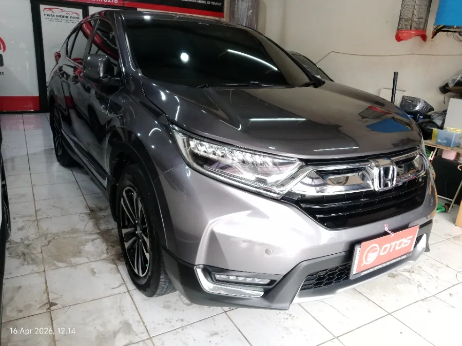 Foto Mobil Bekas Kanan Depan Honda CR-V 1.5 Turbo Prestige tahun 2018