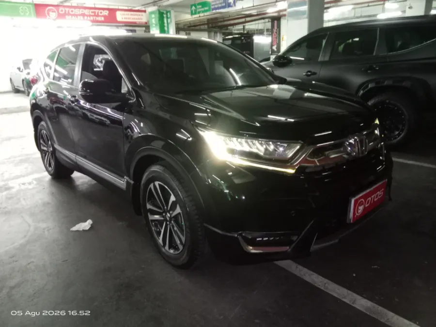 Foto Mobil Bekas Kanan Depan Honda CR-V 1.5 Turbo Prestige tahun 2018