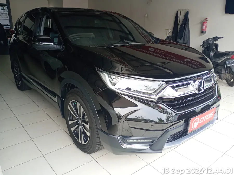 Foto Mobil Bekas Kanan Depan Honda CR-V 1.5 Turbo Prestige tahun 2018