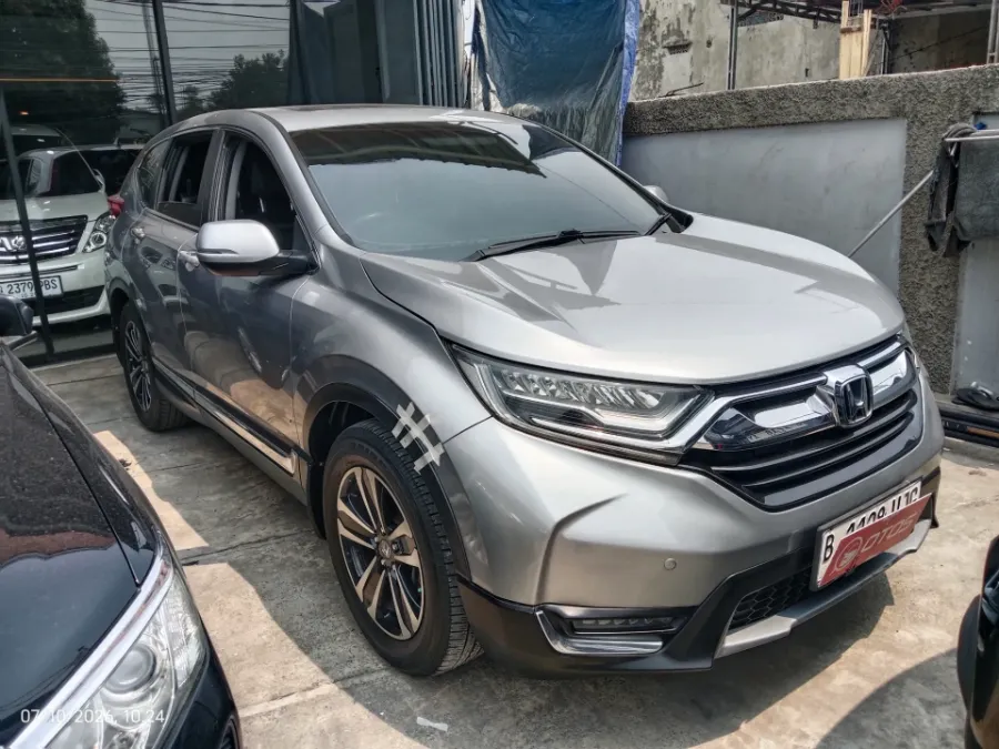 Foto Mobil Bekas Kanan Depan Honda CR-V 1.5 Turbo Prestige tahun 2018