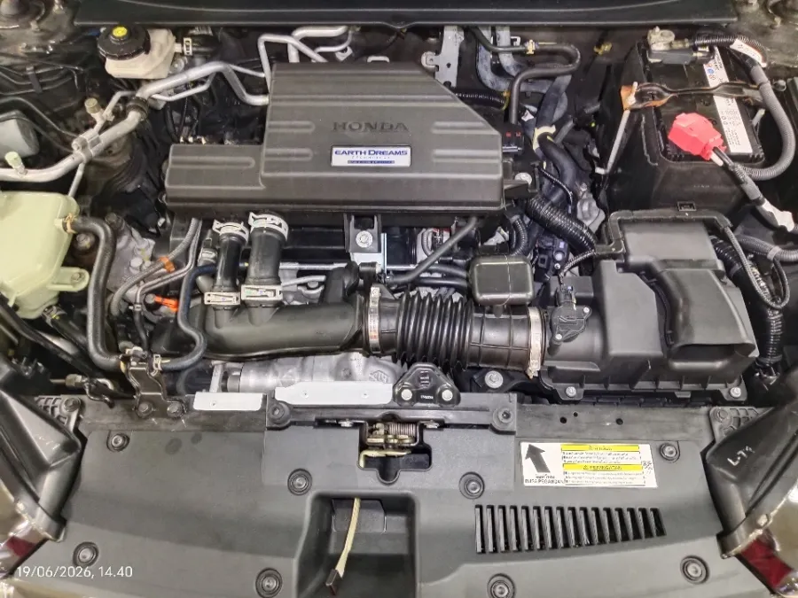 Foto Mobil Bekas Mesin Honda CR-V 1.5 Turbo Prestige tahun 2018