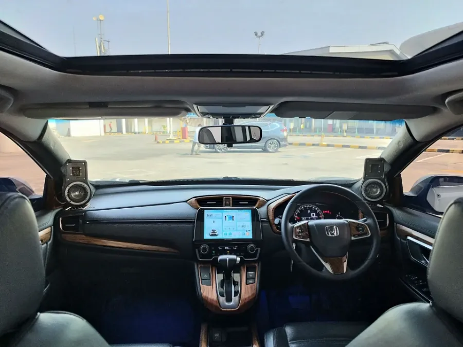Foto Mobil Bekas Dashboard Honda CR-V 1.5 Turbo Prestige tahun 2019