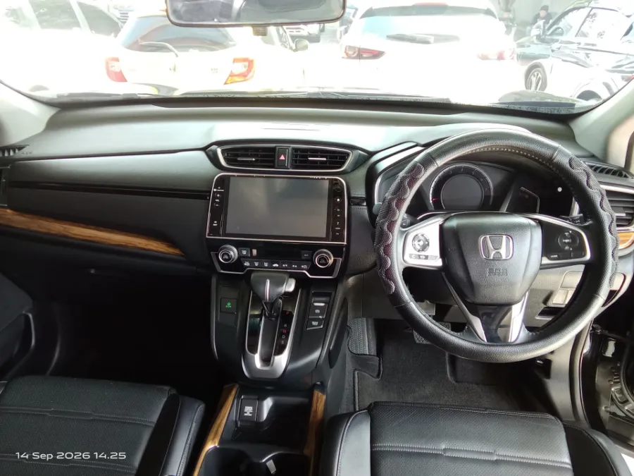 Foto Mobil Bekas Dashboard Honda CR-V 1.5 Turbo Prestige tahun 2019