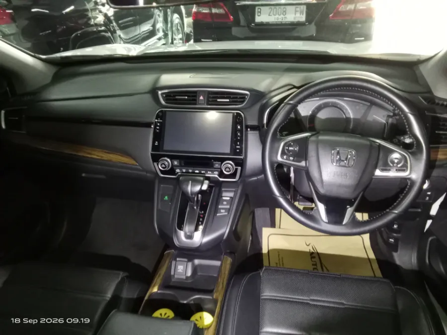 Foto Mobil Bekas Dashboard Honda CR-V 1.5 Turbo Prestige tahun 2019