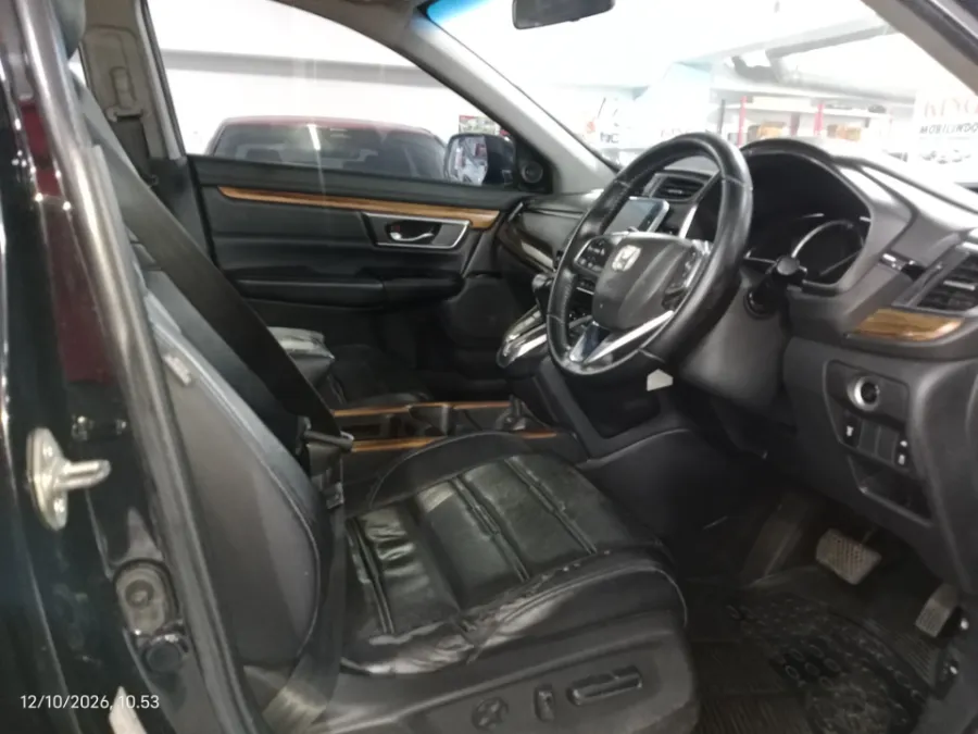 Foto Mobil Bekas Kabin Depan Honda CR-V 1.5 Turbo Prestige tahun 2019