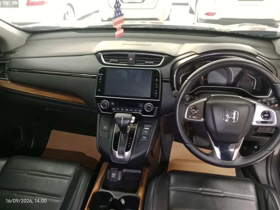 Foto Mobil Bekas Dashboard Honda CR-V 1.5 Turbo Prestige tahun 2020