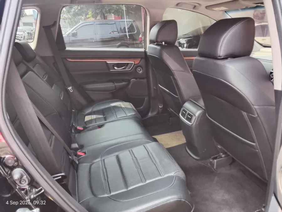 Foto Mobil Bekas Kabin Belakang Honda CR-V 1.5 Turbo Prestige tahun 2020