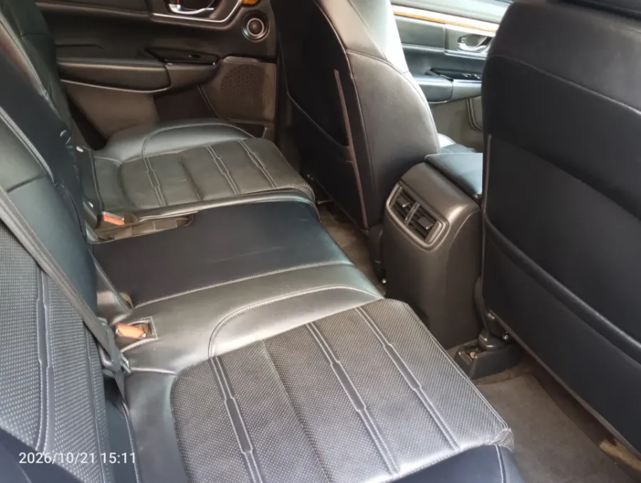 Foto Mobil Bekas Kabin Belakang Honda CR-V 1.5 Turbo Prestige tahun 2020