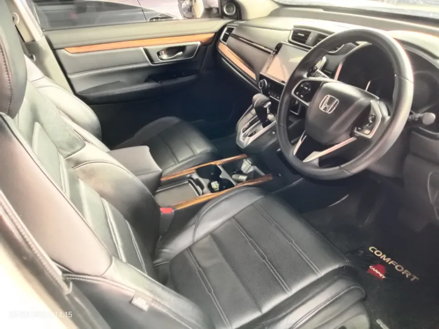 Foto Mobil Bekas Kabin Depan Honda CR-V 1.5 Turbo Prestige tahun 2020