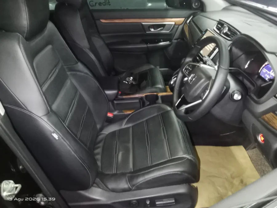 Foto Mobil Bekas Kabin Depan Honda CR-V 1.5 Turbo Prestige tahun 2020