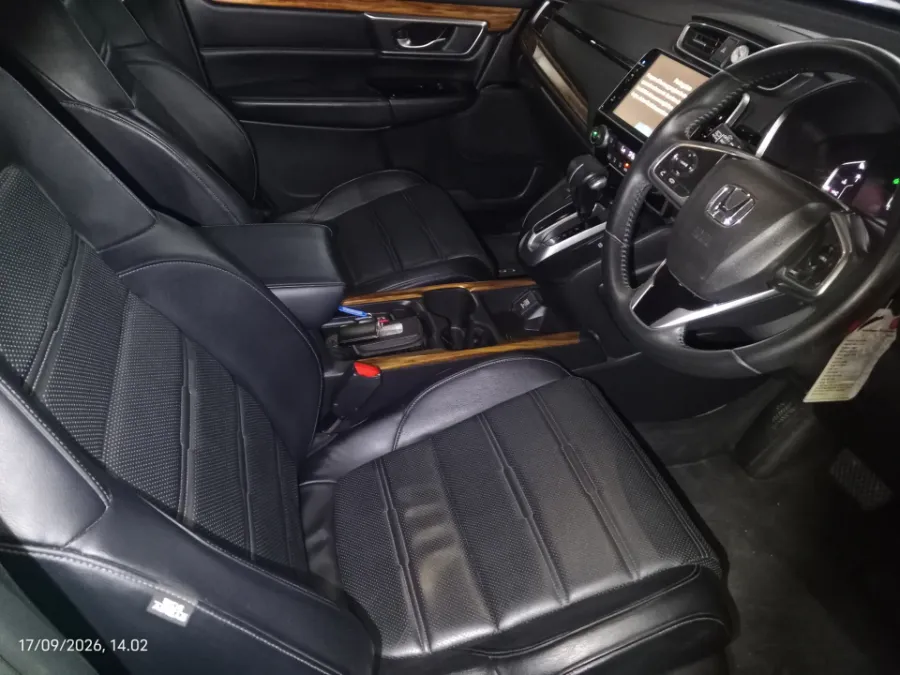 Foto Mobil Bekas Kabin Depan Honda CR-V 1.5 Turbo Prestige tahun 2020