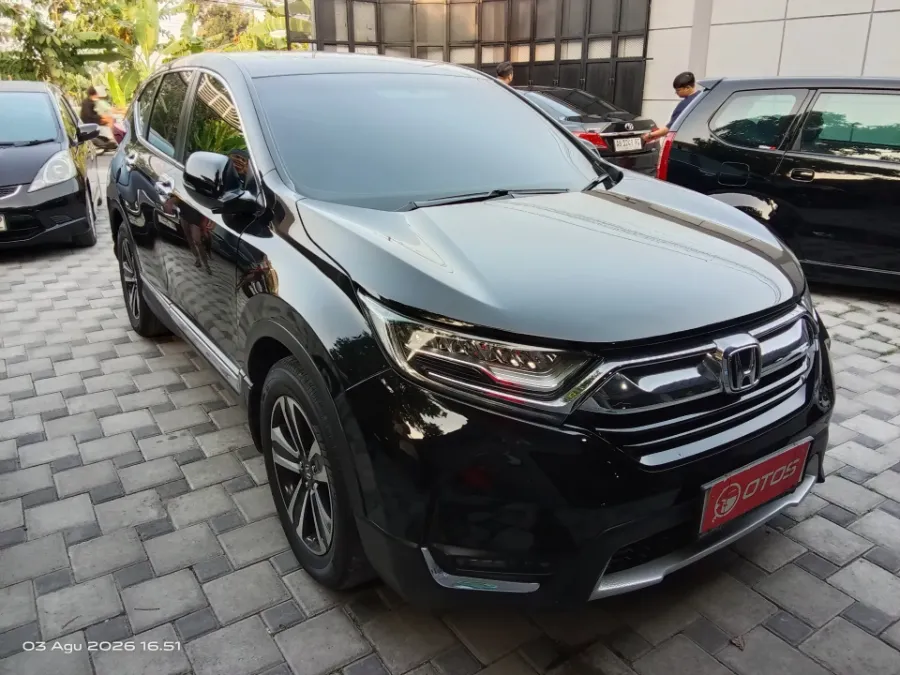 Foto Mobil Bekas Kanan Depan Honda CR-V 1.5 Turbo Prestige tahun 2020