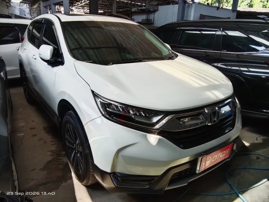 Foto Mobil Bekas Kanan Depan Honda CR-V 1.5 Turbo Prestige tahun 2020