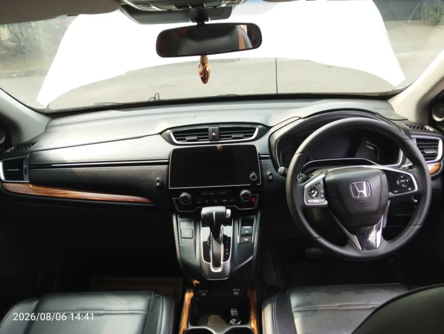 Foto Mobil Bekas Dashboard Honda CR-V 1.5 Turbo Prestige tahun 2021