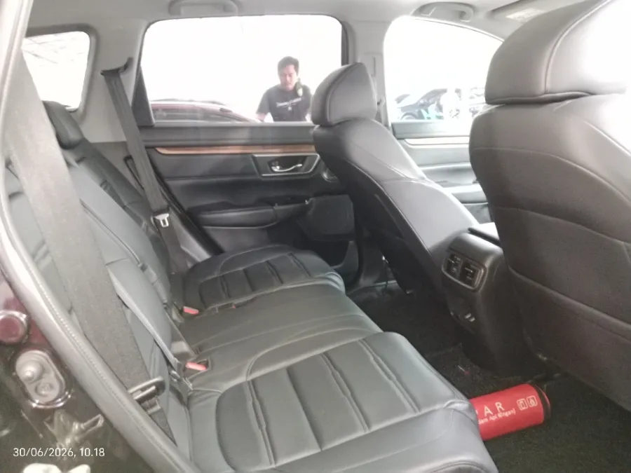Foto Mobil Bekas Kabin Belakang Honda CR-V 1.5 Turbo Prestige tahun 2021
