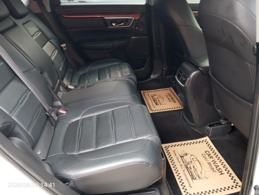 Foto Mobil Bekas Kabin Belakang Honda CR-V 1.5 Turbo Prestige tahun 2021