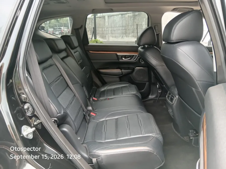Foto Mobil Bekas Kabin Belakang Honda CR-V 1.5 Turbo Prestige tahun 2021