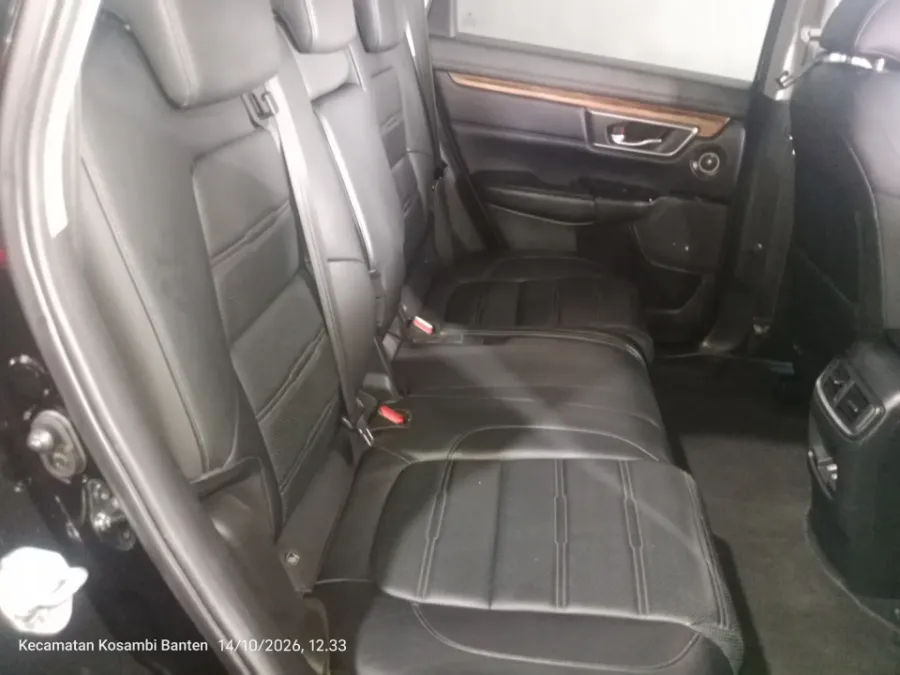 Foto Mobil Bekas Kabin Belakang Honda CR-V 1.5 Turbo Prestige tahun 2021