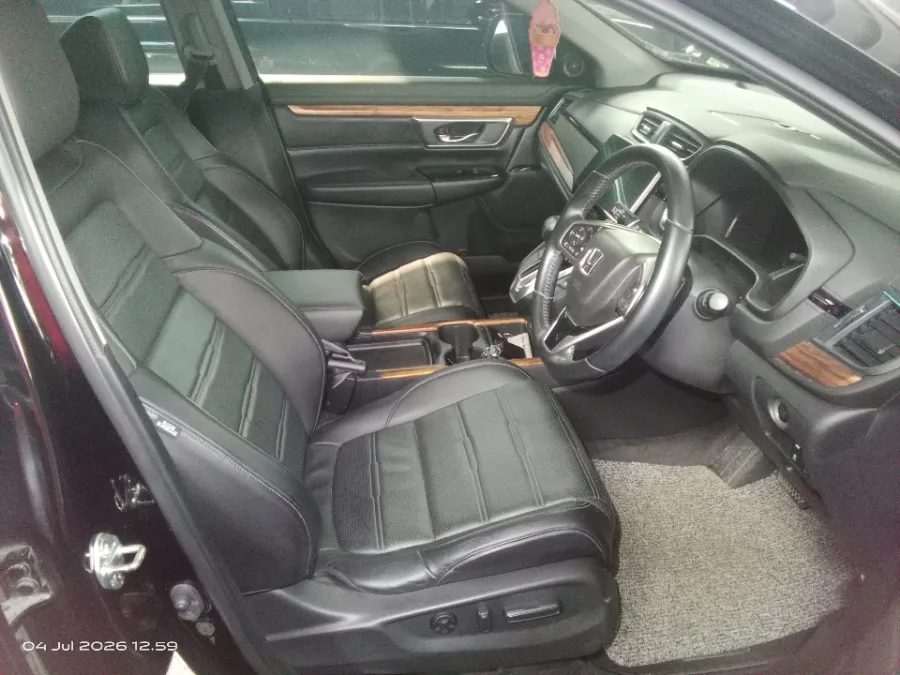 Foto Mobil Bekas Kabin Depan Honda CR-V 1.5 Turbo Prestige tahun 2021