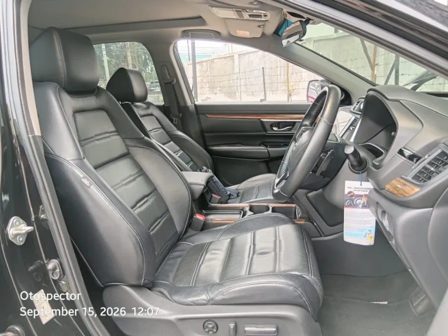 Foto Mobil Bekas Kabin Depan Honda CR-V 1.5 Turbo Prestige tahun 2021
