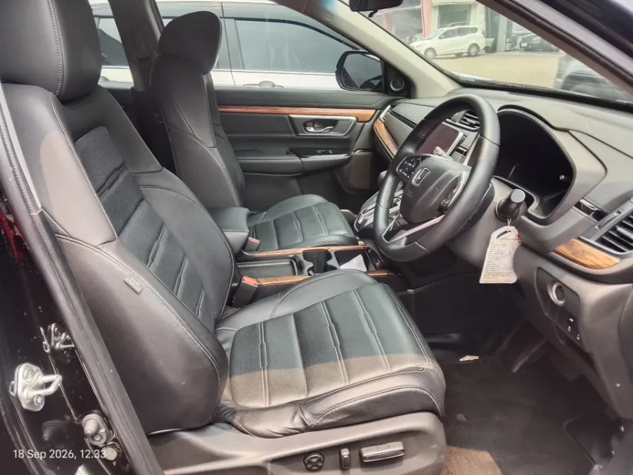 Foto Mobil Bekas Kabin Depan Honda CR-V 1.5 Turbo Prestige tahun 2021