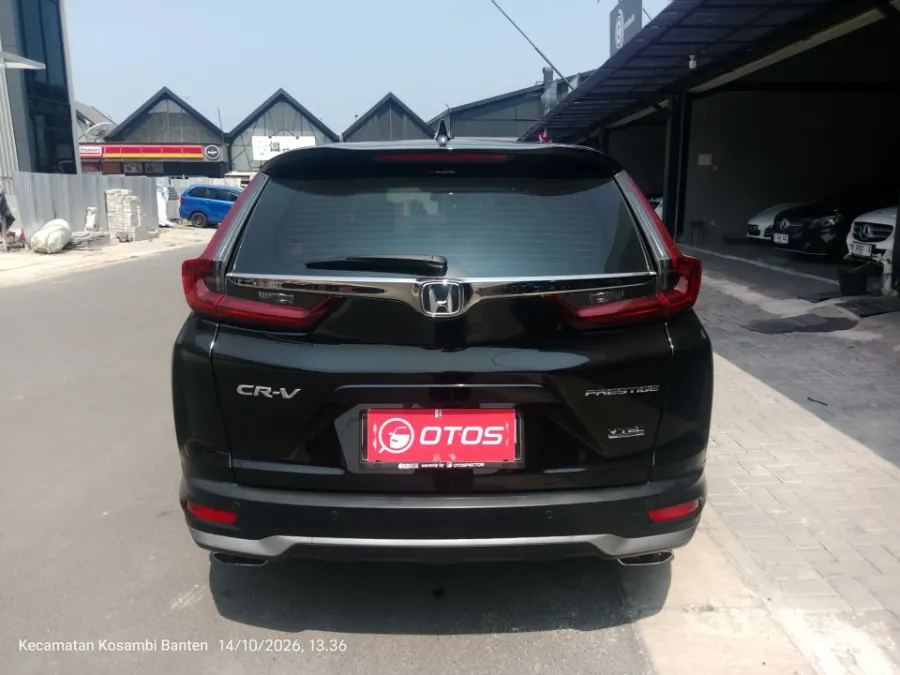 Foto Mobil Bekas Tampak Belakang Honda CR-V 1.5 Turbo Prestige tahun 2021