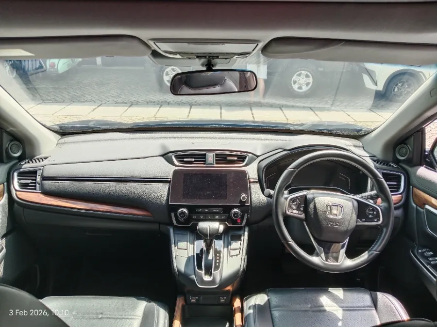 Foto Mobil Bekas Dashboard Honda CR-V 1.5 Turbo Prestige tahun 2022