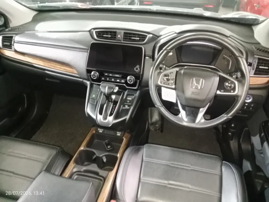 Foto Mobil Bekas Dashboard Honda CR-V 1.5 Turbo Prestige tahun 2022