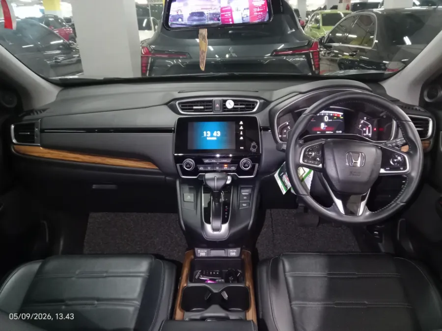 Foto Mobil Bekas Dashboard Honda CR-V 1.5 Turbo Prestige tahun 2022
