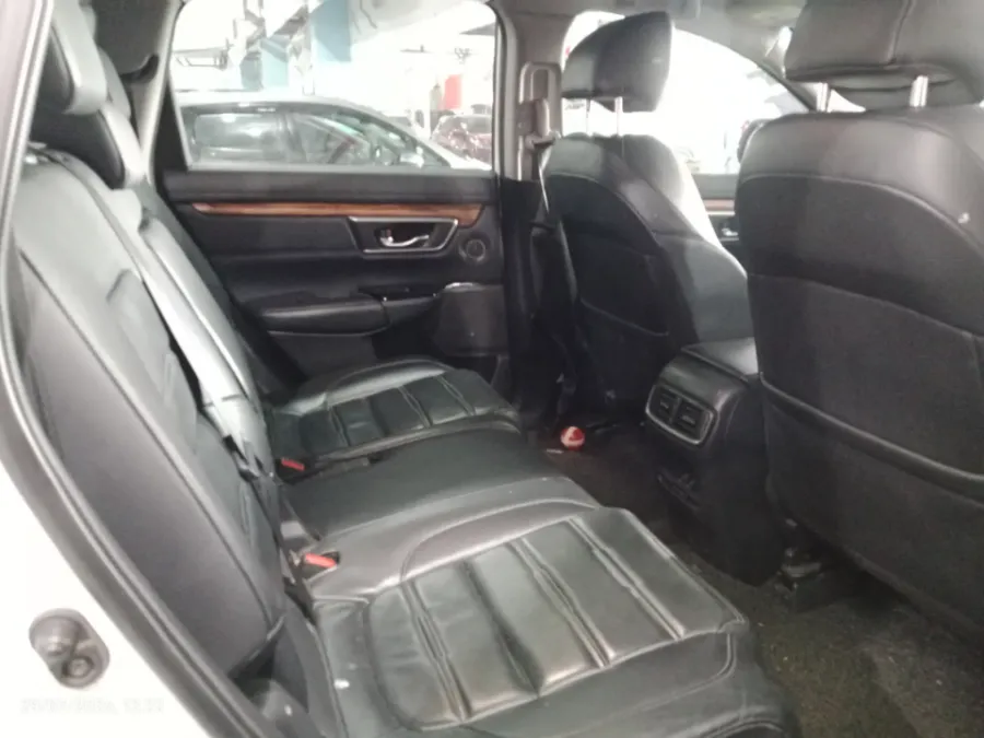 Foto Mobil Bekas Kabin Belakang Honda CR-V 1.5 Turbo Prestige tahun 2022