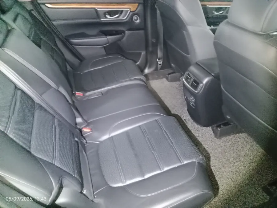 Foto Mobil Bekas Kabin Belakang Honda CR-V 1.5 Turbo Prestige tahun 2022