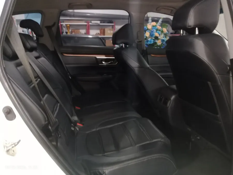 Foto Mobil Bekas Kabin Belakang Honda CR-V 1.5 Turbo Prestige tahun 2023