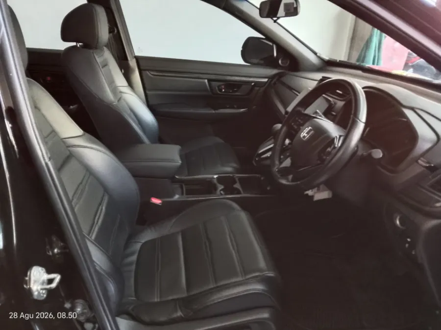Foto Mobil Bekas Kabin Depan Honda CR-V 1.5 Turbo Prestige tahun 2023