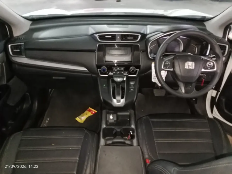 Foto Mobil Bekas Dashboard Honda CR-V 2.0 tahun 2017