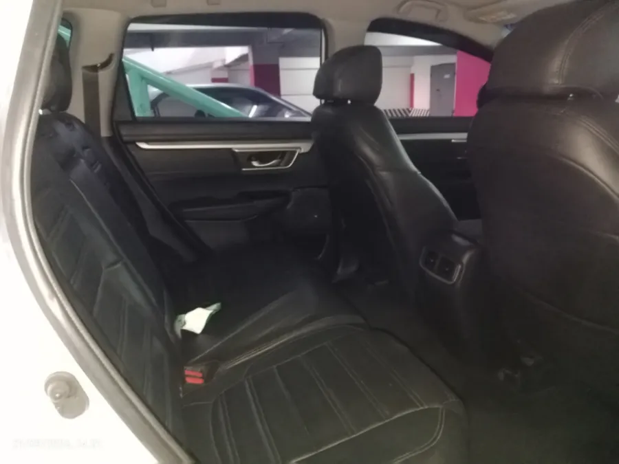 Foto Mobil Bekas Kabin Belakang Honda CR-V 2.0 tahun 2017